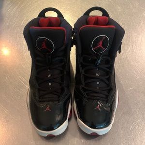 Nike air Jordan’s 6 rings